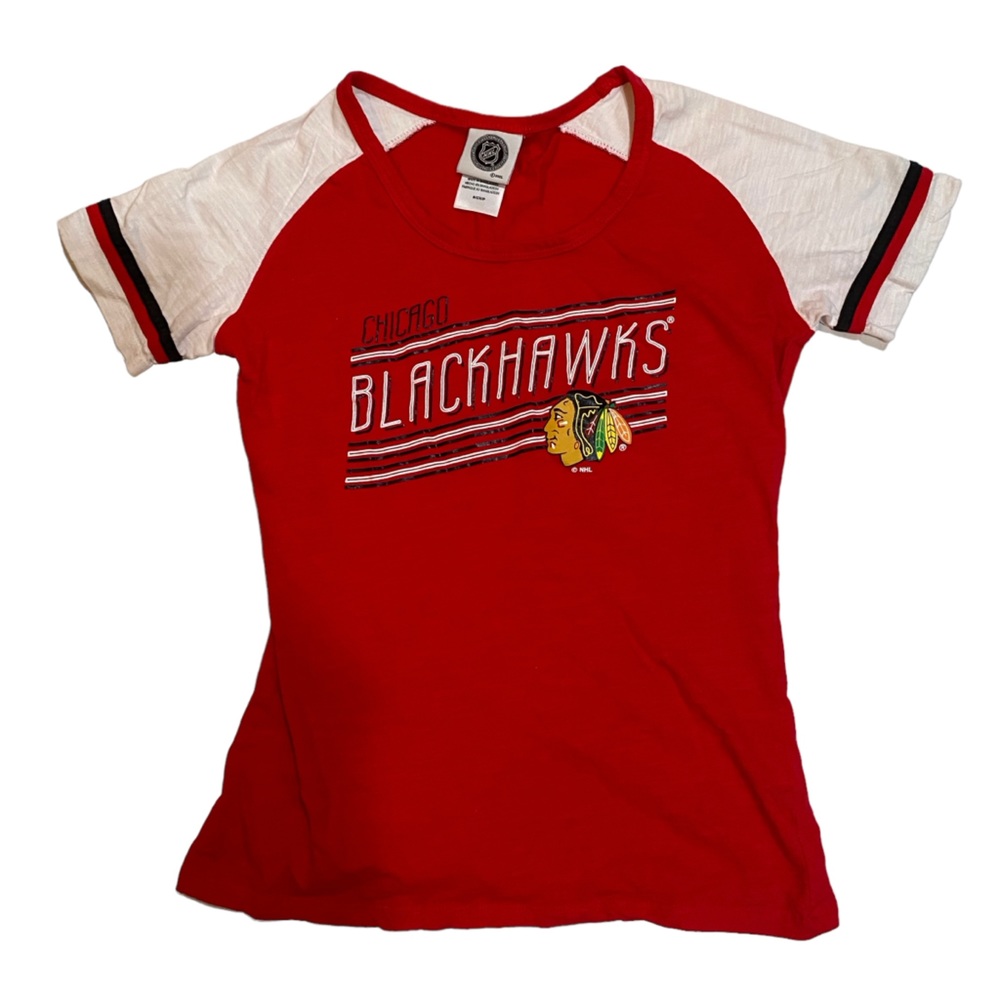 NHL Chicago Blackhawks ladies t-shirt tee red white raglan style fitted small